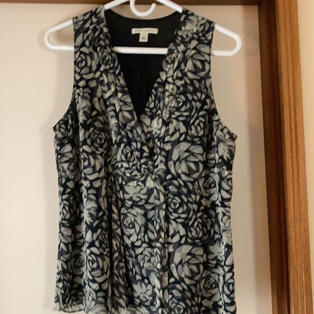 Banana Republic Beautiful Rose Printed Blouse